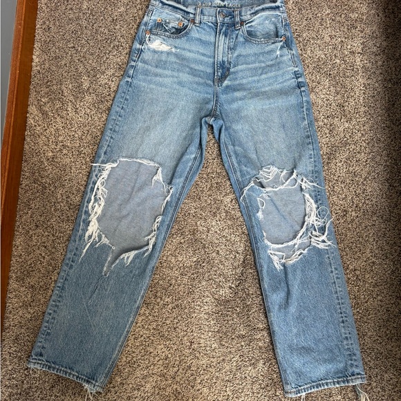 Size 4 x-short AE Strigid Ripped Highest Waist Baggy Straight Jean - Picture 1 of 15
